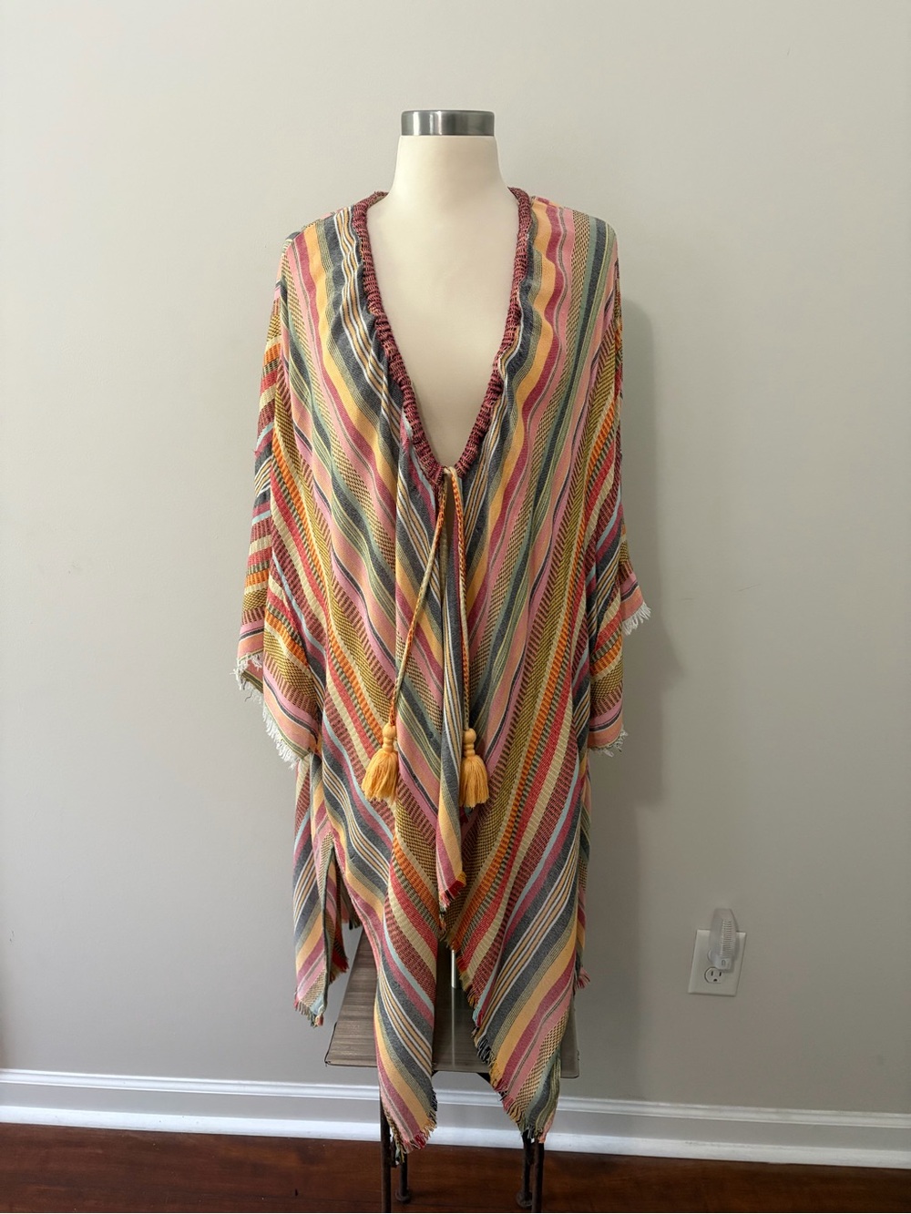 True Craft Boho Multicolor Striped Tassel Poncho Kimono 2X/3X